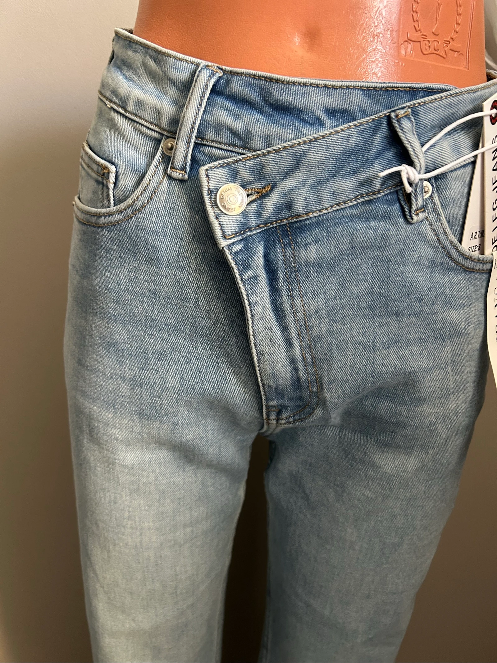 Large fit jeans size 36 – photo 3